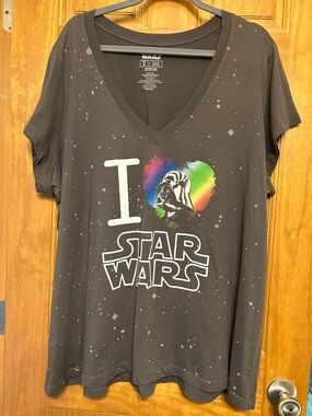 Torrid I Love Star Wars tee size 4 Vader 🖤